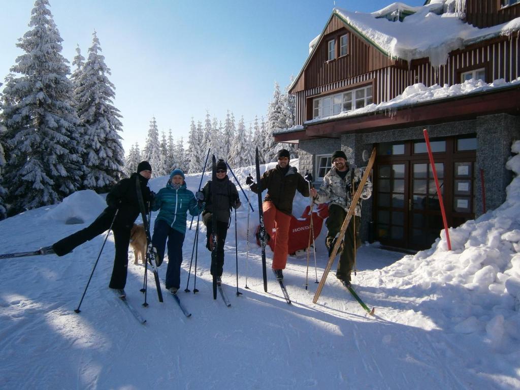 Horska Chata Sedmidoli Hotel Špindlerŭv Mlýn Eksteriør billede