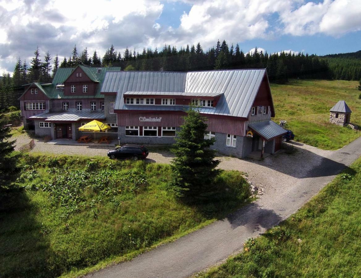 Horska Chata Sedmidoli Hotel Špindlerŭv Mlýn Eksteriør billede